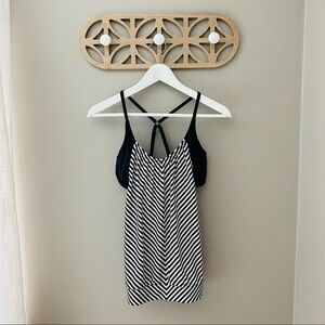 Athleta Active Wear Tank Top Black/White Sz 34 B/C